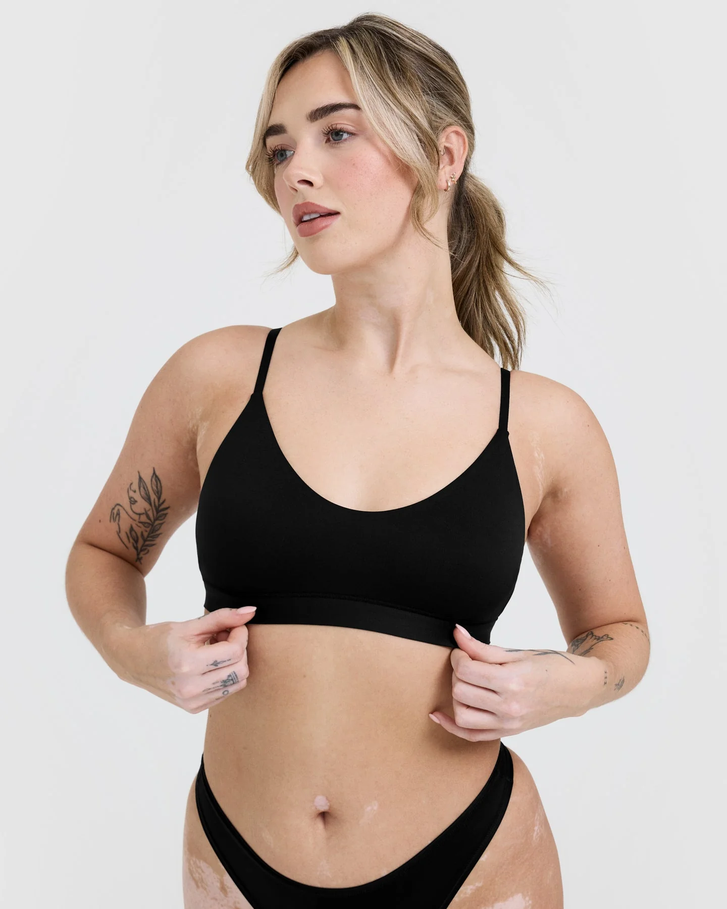 Silhouette Bralette | Black - Image 4